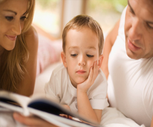 مصر اليوم - الإشارة إلى الكلمات تساعد الأطفال على تعلم القراءة مستقبلاً