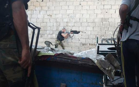   مصر اليوم - قتيل في سيزر وآخر في معضمية الشام و7 في اللاذقية وحريق في دير الزور