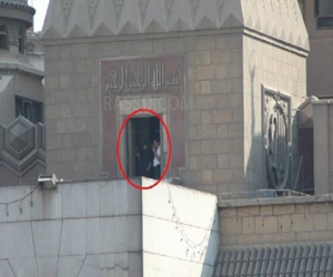   مصر اليوم - القبض على إمام مسجد بزي عسكري في الأسكندرية