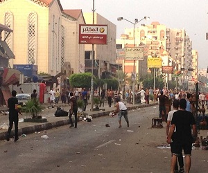 مصر اليوم - مقتل شخص وإصابة 17 في اشتباكات بين الإخوان وأهالي بورسعيد