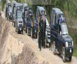   مصر اليوم - ضبط 4 سودانيين بسيارتين من دون تراخيص جنوب البحر الأحمر