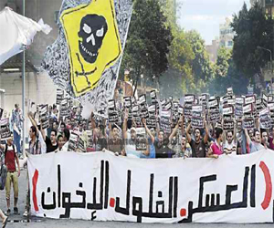   مصر اليوم - فشل اعتصام التيار الثالث فى سفنكس والأمن يفرق المتظاهرين بـالغاز