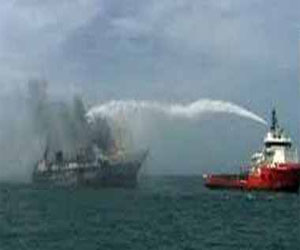   مصر اليوم - مصادر قناة السويس: عطل فني كهربائي أحدث صوت الانفجار بسفينة صينية