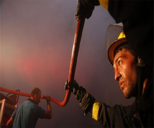 مصر اليوم - إحراق واجهة مكتب لهيئة الأمر بالمعروف والنهي عن المنكر في الرياض