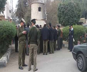   مصر اليوم - محاولة اقتحام قسم شرطة سفاجا لتهريب متهم