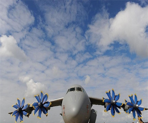   مصر اليوم - تكريم أفضل صور لـالفضاء اللامتناهي في معرض ماكس الفضائي الجوي