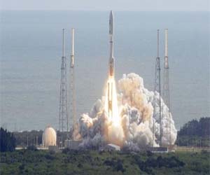   مصر اليوم - إسرائيل تطلق قمرًا صناعيًا للاتصالات إلى الفضاء