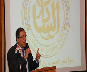   مصر اليوم - السادات يشيد باختيارات لجنة الـ 50 لتعديل الدستور