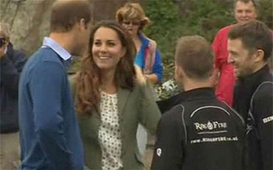 مصر اليوم - دوقة كامبريدج تستمتع بلحظات الأمومة