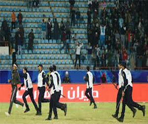   مصر اليوم - الشعيطي من الاحتجاج في ملاعب الكويت إلى الموت في دير الزور