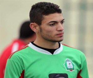   مصر اليوم - الوحدات الأردني مستاء من توقيع بلال قويدر للأنصار اللبناني