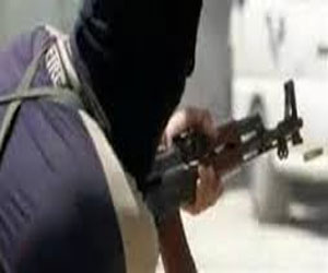   مصر اليوم - مقتل حارس مدرسة وأسرته في هجوم مسلح جنوب بغداد