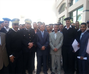   مصر اليوم - شرطة البحر الأحمر تدين الاعتداء على وزير الداخلية