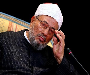   مصر اليوم - نجيب يحْمِلُ على مواقف القرضاوي بعنف