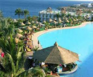   مصر اليوم - اللمسات الاخيرة لاطلاق ماراثون تنشيط السياحة في البحر الاحمر