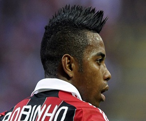   مصر اليوم - سرقة ساعة قيمتها 30 ألف يورو ومجوهرات من منزل روبينيو في ميلانو