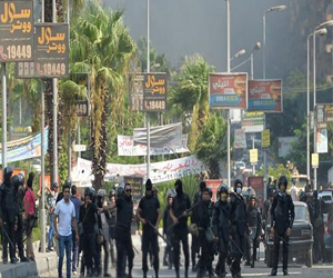   مصر اليوم - الأمن يخلي ميداني التحرير وعبد المنعم رياض نهائيًا