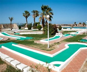   مصر اليوم - الركود السياحي يغلق 40 فندقًا وقريةً في الغردقة