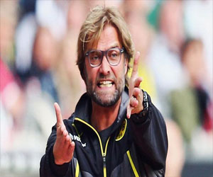   مصر اليوم - كلوب: انتقال أوزيل قنبلة وصفقة بيل حماقة