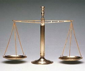   مصر اليوم - محاكمة أم صينية لتركها ابنتيها جائعتين حتى الموت