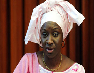   مصر اليوم - المرأة الحديدية تشكِّل الحكومة في السنغال