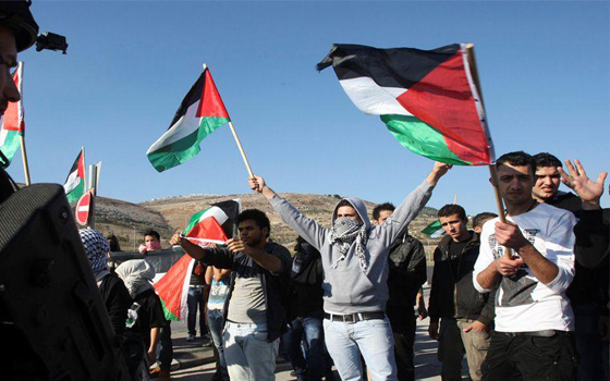   مصر اليوم - حماس تتعهد بعدم قمع أي تظاهرات سلمية في قطاع غزة احتجاجًا على الانقسام