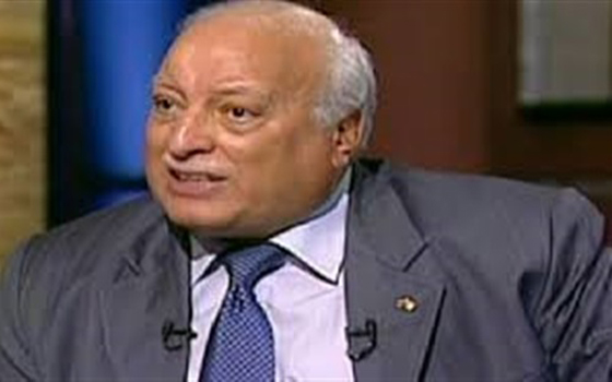   مصر اليوم - خبراء مصريون يرون ضرورة استمرار الطوارئ حتى عودة الأمن