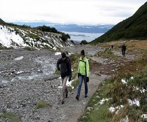   مصر اليوم - السكر والزبيب ينقذا حياة مغامر أوروغواياني في الأرجنتين