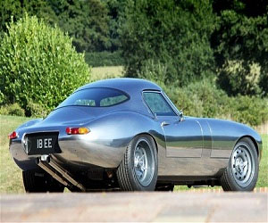 مصر اليوم - إيغل تزيح الستار عن سيارتها الجديدة لو دراج جي تي