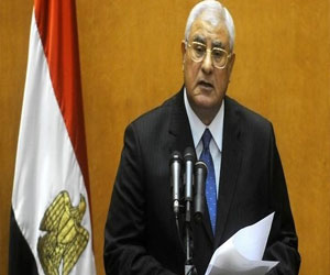   مصر اليوم - عدلي منصور يُصدر قرارًا جمهوريًّا بتشكيل اللجنة العليا للانتخابات