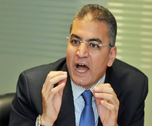   مصر اليوم - تغريم سلطان 40 ألف جنيه في قضية سب الزند