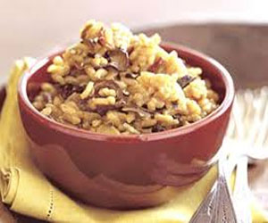   مصر اليوم - الباذنجان المشوي مع الحمص الحار