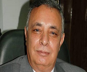   مصر اليوم - محافظ سوهاج يتفقد المنطقة ﺍﻟﺼﻨﺎﻋﻴﺔ