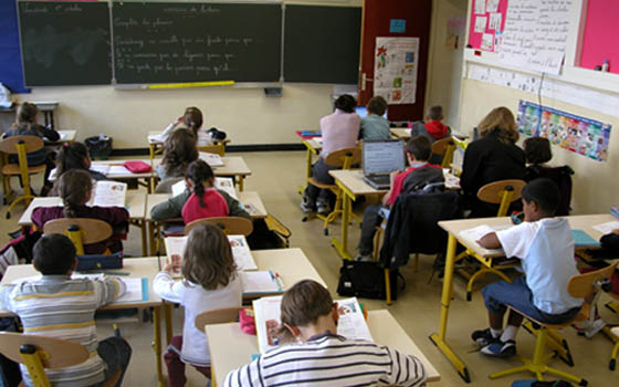   مصر اليوم - مليونا تلميذ تونسي عادوا إلى مقاعد الدراسة الاثنين