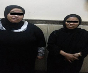   مصر اليوم - ضبط سيدتَيْن معهما هيروين وحشيشة وأقراص مُخدِّرة في رأس غارب