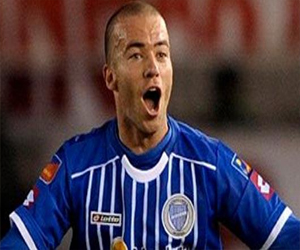 مصر اليوم - لجنة الاستئناف تخفّض عقوبة إيقاف دوندا لاعب الوصل