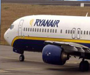   مصر اليوم - طائرة أيرلندية تحول مسارها لفرنسا بسبب ضجة مخمورين