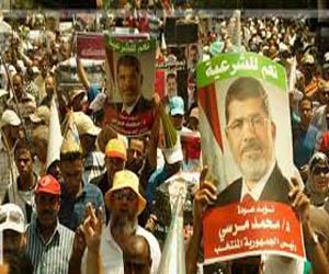   مصر اليوم - وقفة احتجاجية لـالإخوان أمام القنصلية الإيطالية في الأسكندرية