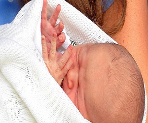   مصر اليوم - الشخصية الأكثر نفوذًا في لندن عمرها شهران