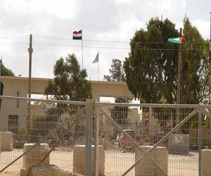   مصر اليوم - مصر تسمح بدخول مواد بناء إلى غزة وعبور 817 مسافرًا عبر معبر رفح