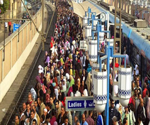   مصر اليوم - شلل في الخط الأول للمترو في القاهرة عقب الاشتباه في وجود قنبلة