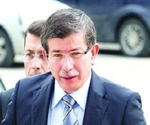   مصر اليوم - أوغلو: الاستخبارات التركية أثبتت مسؤولية الأسد عن الهجوم الكيمائي