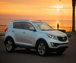 مصر اليوم - كيا تكشف رسميًا عن سيارتها سبورتج 2014