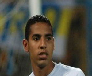   مصر اليوم - مؤمن زكريا في الزمالك والأهلي يحاول إنقاذ الصفقة