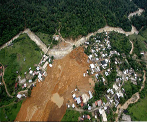 مصر اليوم - الإعصار مانويل يصل الساحل الشمالي الغربي للمكسيك