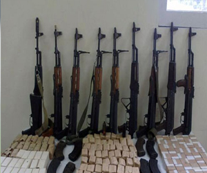   مصر اليوم - ضبط مخدرات وأسلحة بيضاء في حملة أمنية في البحر الأحمر