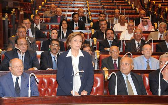   مصر اليوم - الانتهاء من صياغة المواد المتعلقة بصلاحيات الحكومة في الدستور الجديد