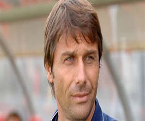   مصر اليوم - آرسنال يضع عينه على كونتى لخلافة فينجر