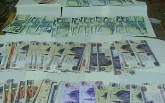   مصر اليوم - عمره لم يتخط الـ28 عامًا وضُبط بحوزته 172 ألف جنيه عملات مقلدة