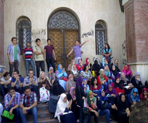   مصر اليوم - طلاب الإخوان في جامعة الإسكندرية يتظاهرون لليوم الثالث